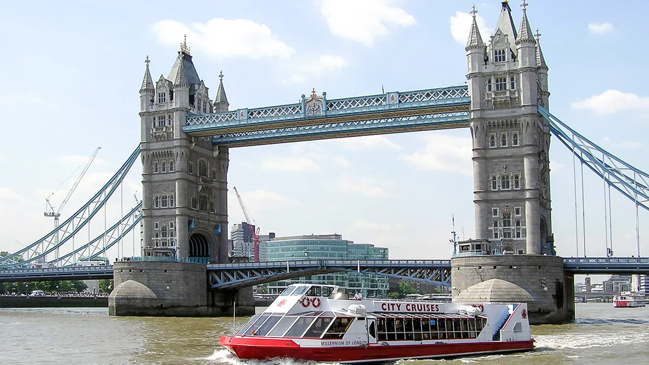 Thames journey (round trip)
